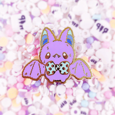 Mofumofu Halloween Enamel Pin - Shybat